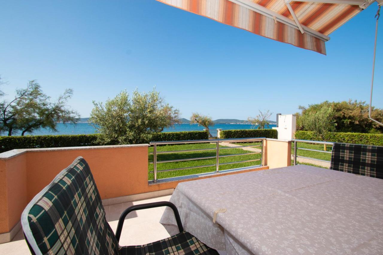 Apartments Matas Sukošan Екстериор снимка